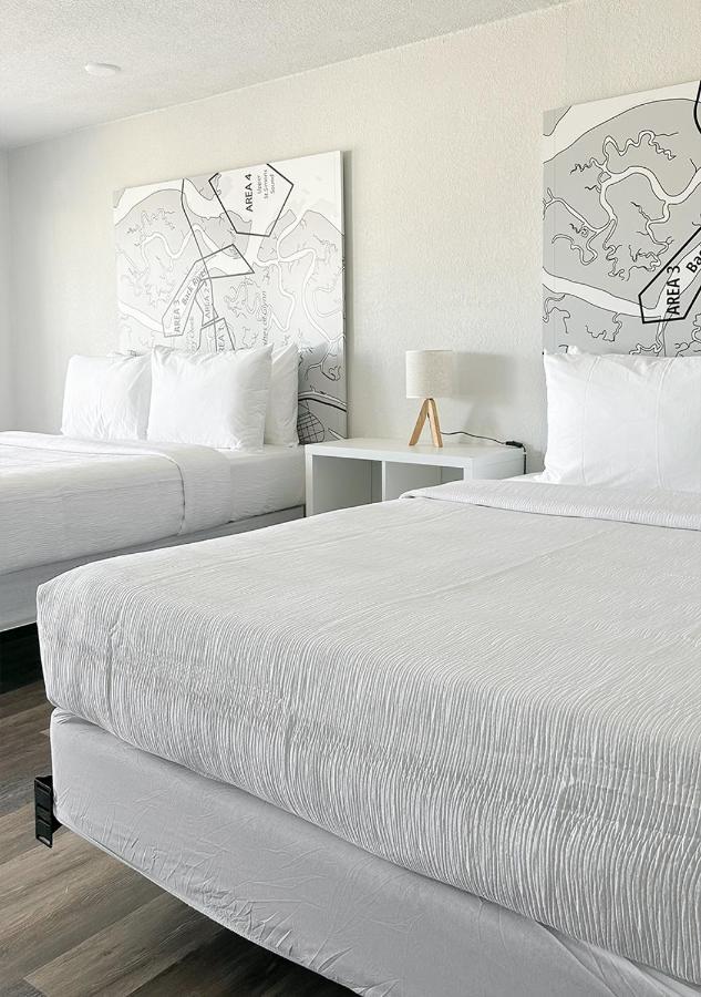 Golden Isles Inn & Suites Brunswick Buitenkant foto