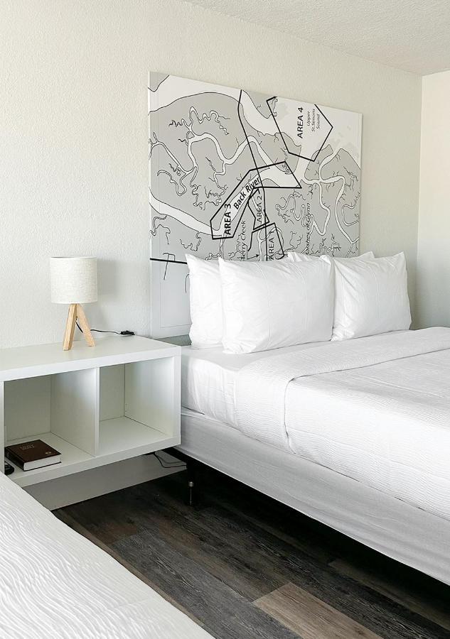 Golden Isles Inn & Suites Brunswick Buitenkant foto